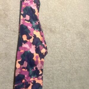 Reebok Pink Purple Navy Camo Leggings